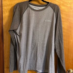 Columbia Men's Gray Long Sleeve Shirt